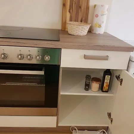 شقة Sonniges Dach-ferienzimmer لينداو